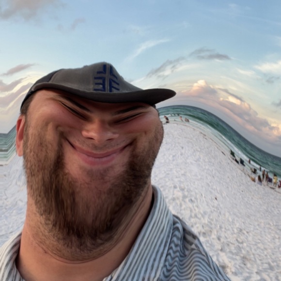 Profile Picture of Austin Phillips (@austinphil2) on Poshmark