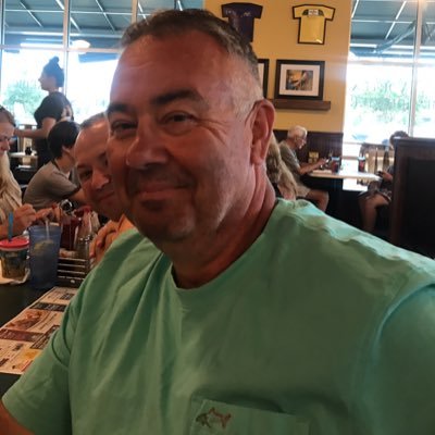 Profile Picture of Larry Poole (@Poole1964) on Twitter