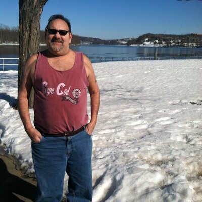 Profile Picture of Joe Fiume (@FiumeJoe) on Twitter