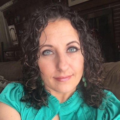 Profile Picture of Suzanne Sharp (@SharpMinds44) on Twitter