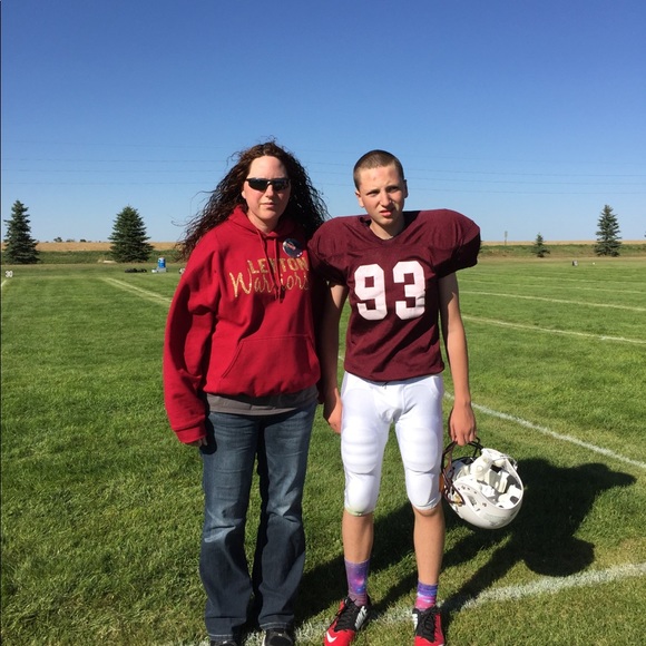 Profile Picture of Jennifer Kepler (@jennkepler) on Poshmark