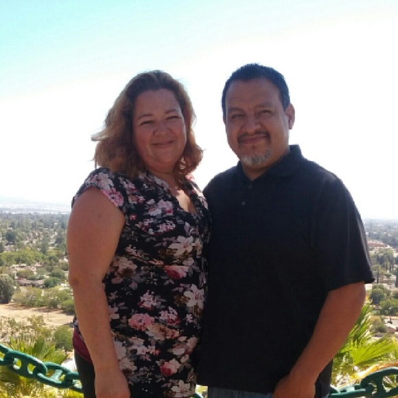 Profile Picture of Monica Servin (@mservin6) on Poshmark