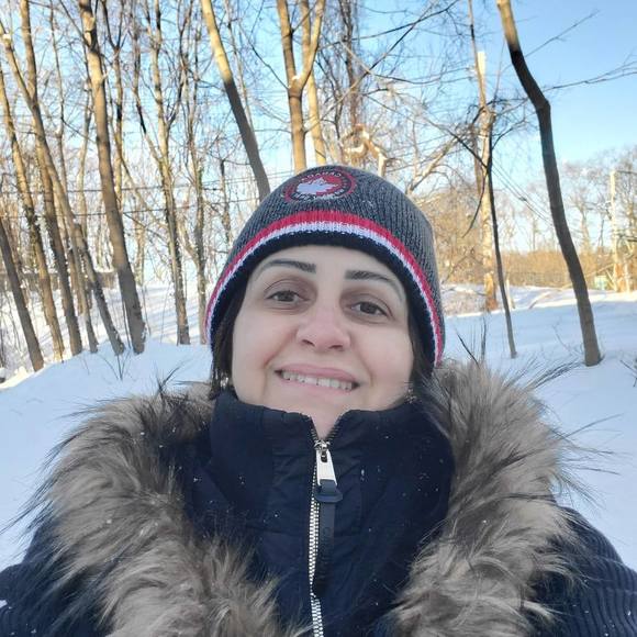 Profile Picture of Arlete Tinti (@arletetinti) on Poshmark