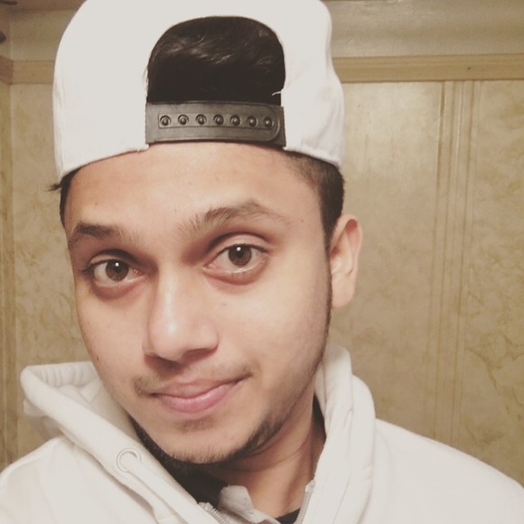 Profile Picture of Shah Al hasan (@hasan_ahmed) on Poshmark