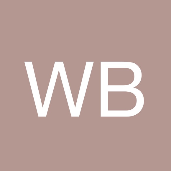 Profile Picture of Wetmore Beddoe (@tyeuhutfe) on Poshmark