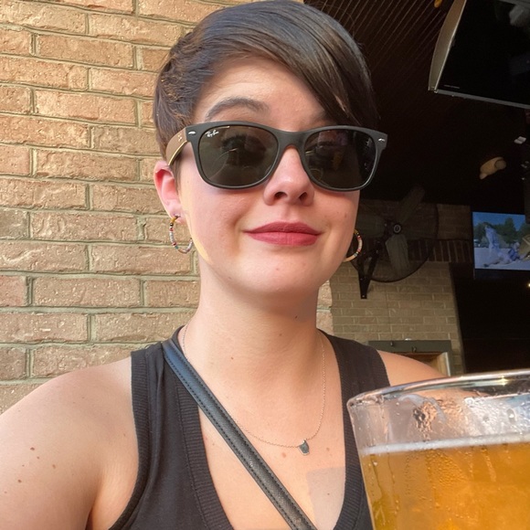 Profile Picture of Allison Ryan (@allisonryan) on Poshmark