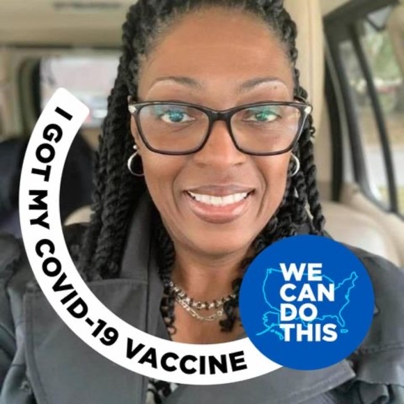 Profile Picture of La fonda Frazier-fleming (@neiceefrazier) on Poshmark