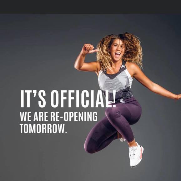 Profile Picture of Kim Donaho digiacomo (@kdcomo) on Poshmark