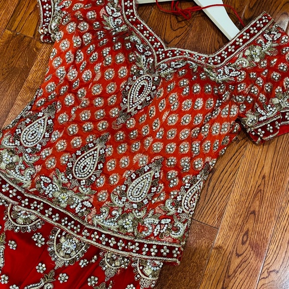 Profile Picture of Sehrish Siara (@sehrish_21) on Poshmark