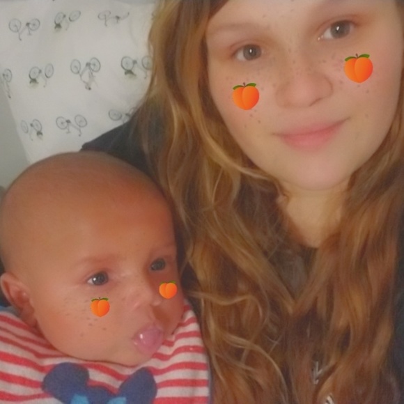 Profile Picture of Jacquelyn Williams (@jacquelynw19) on Poshmark