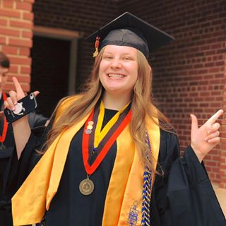 Profile Picture of Mackenzie Reuter (@mackenzie.reuter) on Facebook