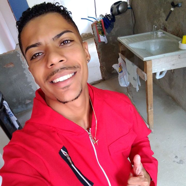 Profile Picture of Christopher Charles (@@menino_da_150c) on Tiktok