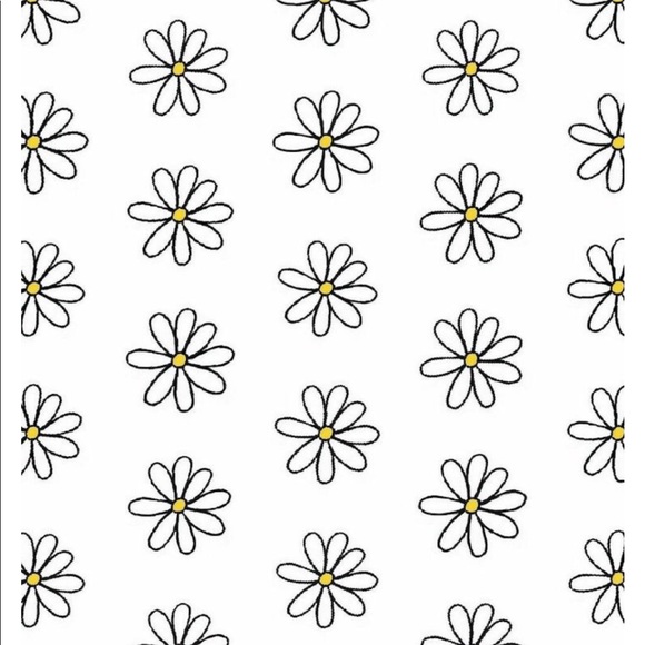 Profile Picture of Emily Piccolino (@emilypiccolino) on Poshmark