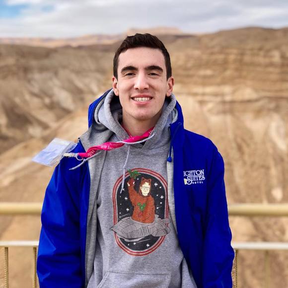 Profile Picture of Adam Pomeranz (@adamant196) on Poshmark