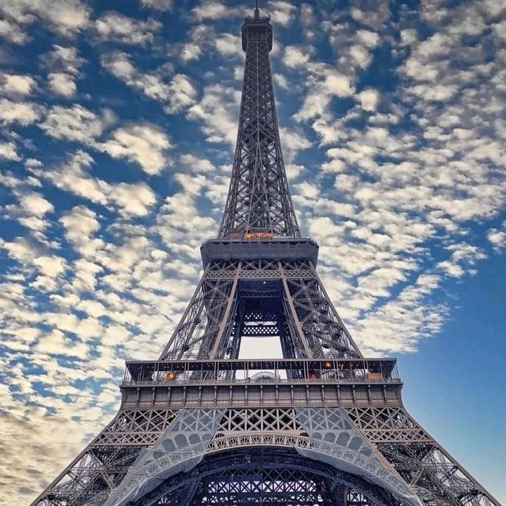 Profile Picture of LUPE (@lupecastaneda04) on Tiktok