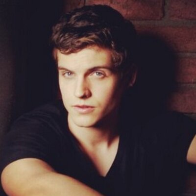 Profile Picture of Jason Rutter (@JasonR_HOANG) on Twitter