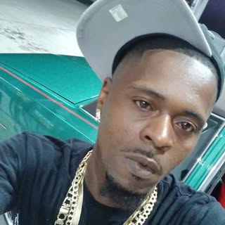 Profile Picture of Charles Knight (@knight.charles) on Instagram