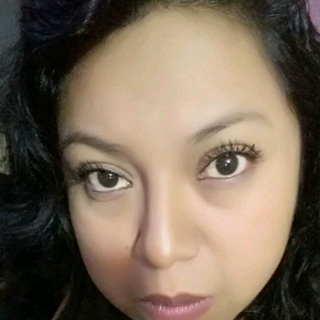 Profile Picture of peke (@carolinacantor26) on Tiktok