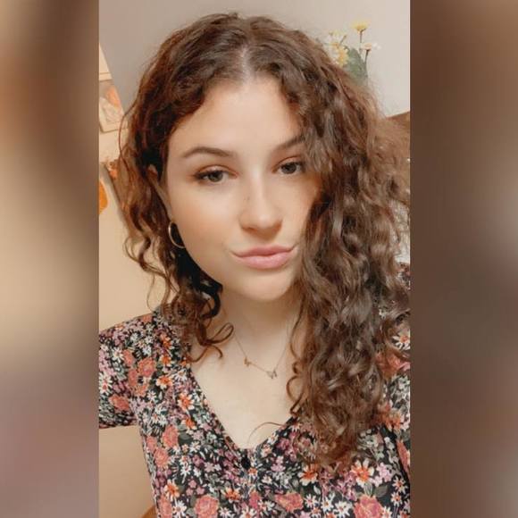 Profile Picture of Jessica Forcier (@jessica4ca) on Poshmark