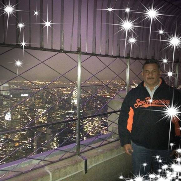 Profile Picture of Joe Menchaca (@joemenchaca) on Poshmark