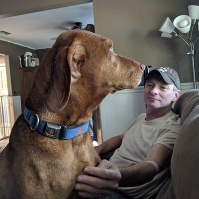 Profile Picture of Dog Man Howard Block (@DogManHowardBl1) on Twitter