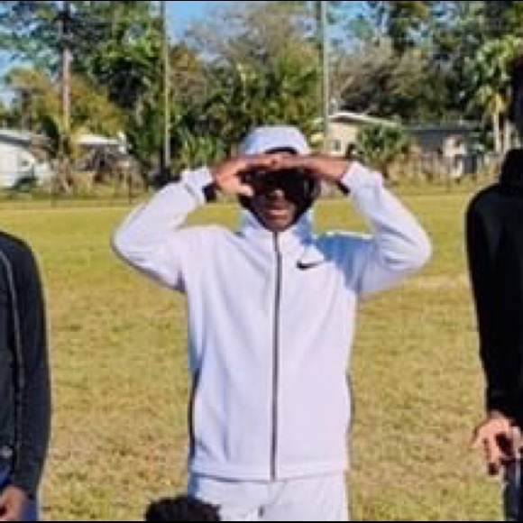 Profile Picture of Jonson Fenelon (@jonsonf03) on Poshmark