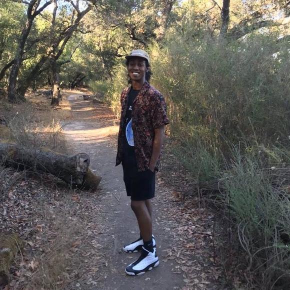 Profile Picture of Gregory Daniels (@wanthemjs) on Poshmark