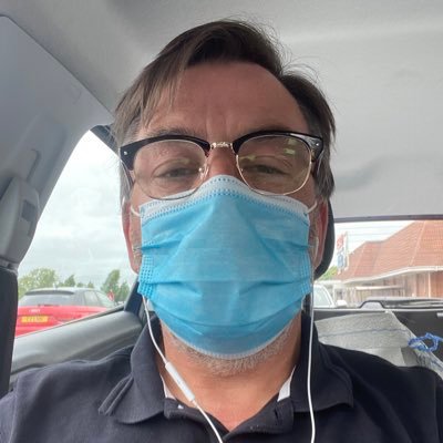 Profile Picture of Andrew (wear A Mask) (@uniatmyage) on Twitter