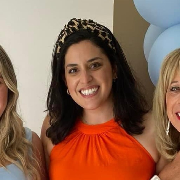 Jenna Ramos - Poshmark Profile Picture of Jenna Ramos (@jprtpa) on Poshmark