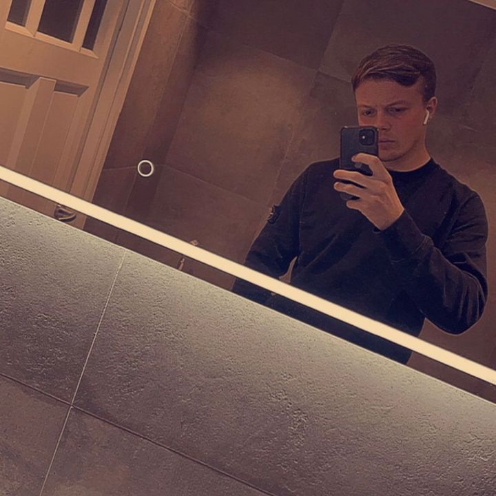 Profile Picture of Thomas (@thomashoutveen) on Tiktok