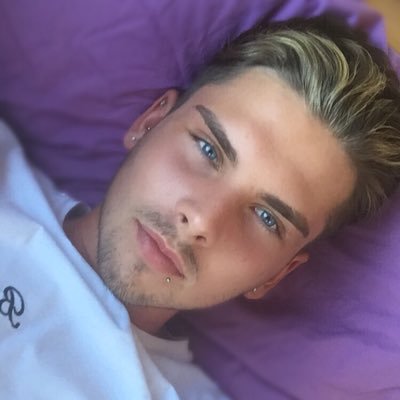 Profile Picture of Tommy Moody (@tommymoody_) on Twitter