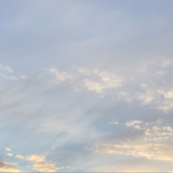 Profile Picture of Alex Harju (@alexxxclothezzz) on Poshmark