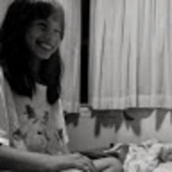 Profile Picture of Grace And graciela (@gracielavintage) on Poshmark