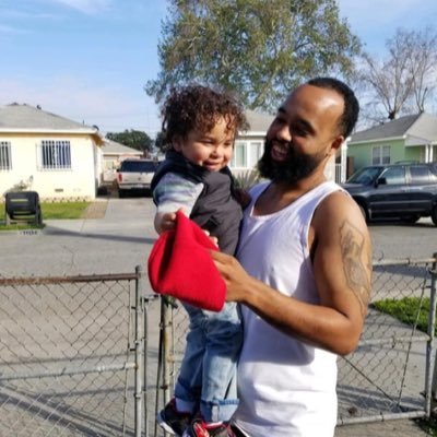 Profile Picture of Justin Hinkle (@hinklejustin) on Twitter
