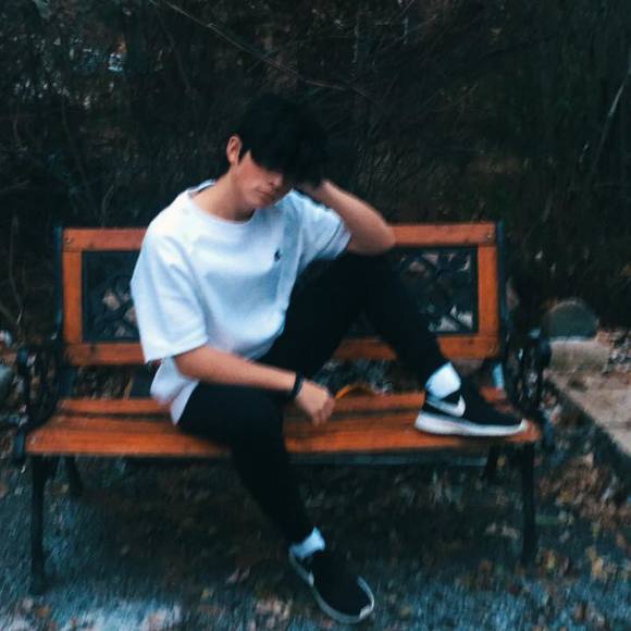 Profile Picture of Axel Flores (@axel_f) on Poshmark