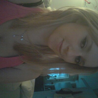 Profile Picture of Emily Jean Stokes (@ejstokes27) on Twitter