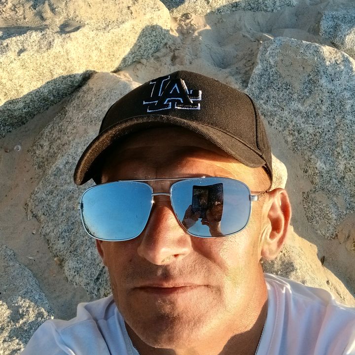 Profile Picture of Sławomir Tomaszewski (@sawomir.tomaszews2) on Tiktok