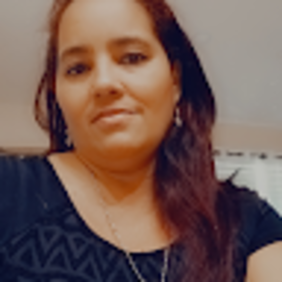 Profile Picture of Miriela Duharte (@mirieladuharte) on Poshmark