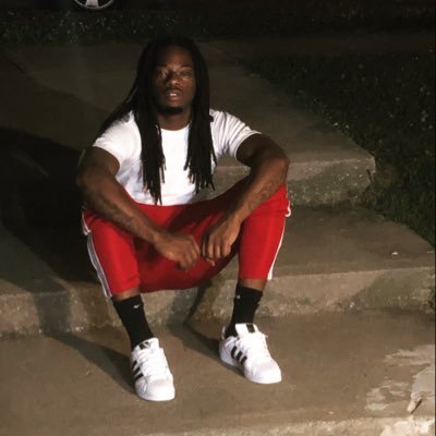 Profile Picture of ~ It's Curt 🎼~ (@Curt_yates11) on Twitter