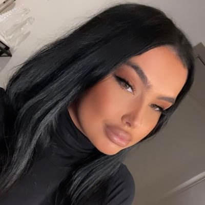 Profile Picture of Savannah Knight (@Savvannah_) on Twitter