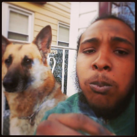 Profile Picture of Tevin Thomas (@tevtpo) on Poshmark