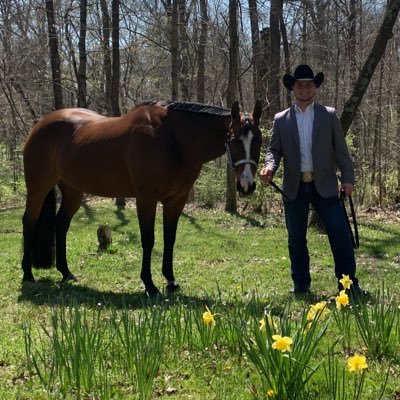 Profile Picture of Joshua Applegate (@jsohuaapplegate) on Twitter