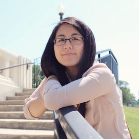 Profile Picture of Bee Xiong (@waverlyxiong12) on Pinterest