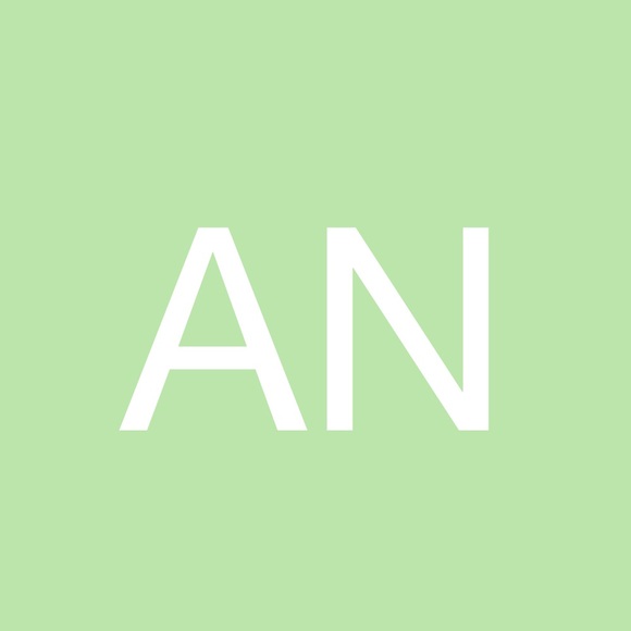 Profile Picture of Ania Nikolayeva (@strawbryshuichi) on Poshmark