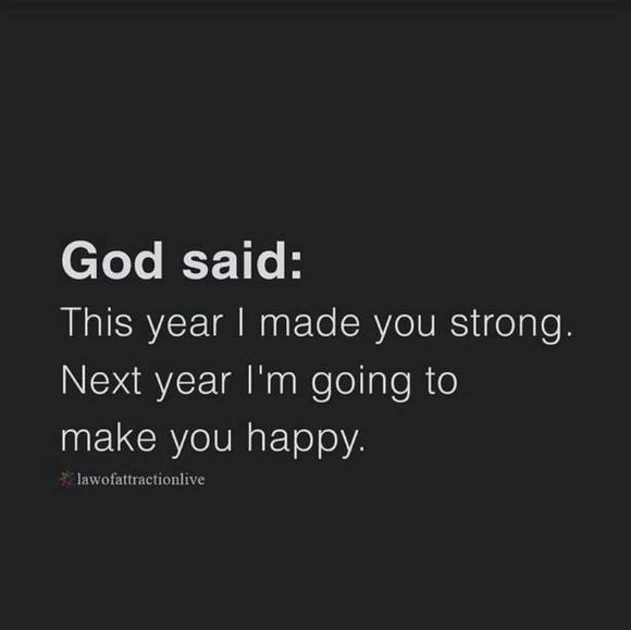 Profile Picture of Julie Ostergren (@jobeach58) on Poshmark