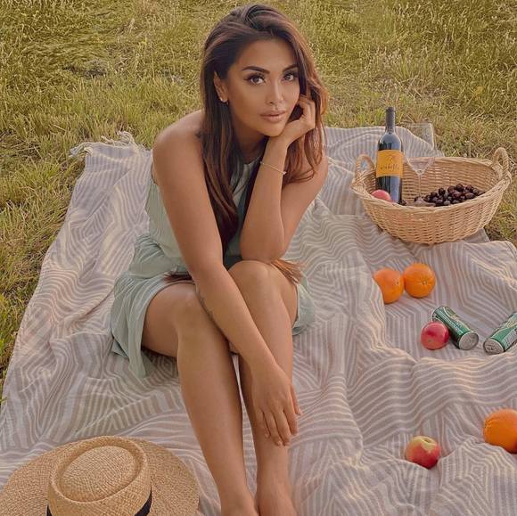 Gillespie Gillespie - Poshmark Profile Picture of Gillespie Gillespie (@sygcollection) on Poshmark