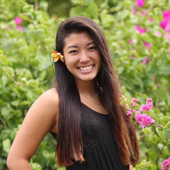 Profile Picture of Erin Fujitani (@erin_fuji) on Poshmark