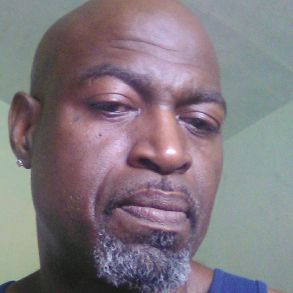 Profile Picture of Patrick Cross (@patrick_cross) on Poshmark