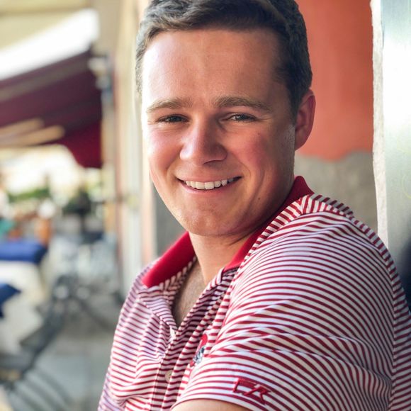 Profile Picture of Thomas Meyer (@f5gdsddt) on Poshmark