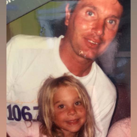 Profile Picture of Erica Hannah (@princesserica12) on Poshmark